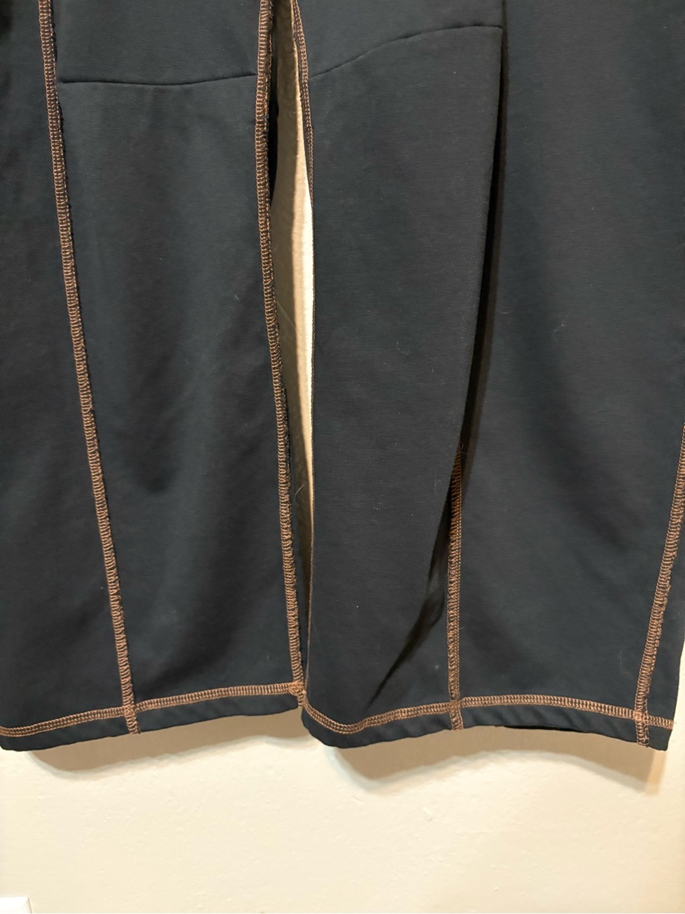 Women’s Black Sweat/lounge pants with Contrast Stitching Size 2XL - Picture 2 of 16